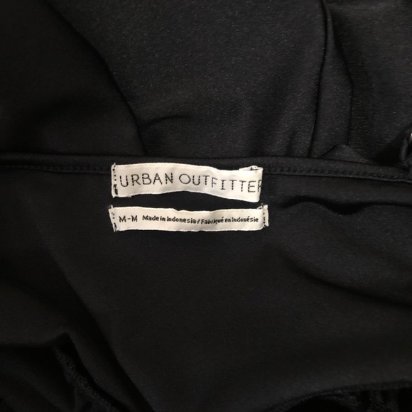 Urban Outfitters Romper - Picture 3 of 3